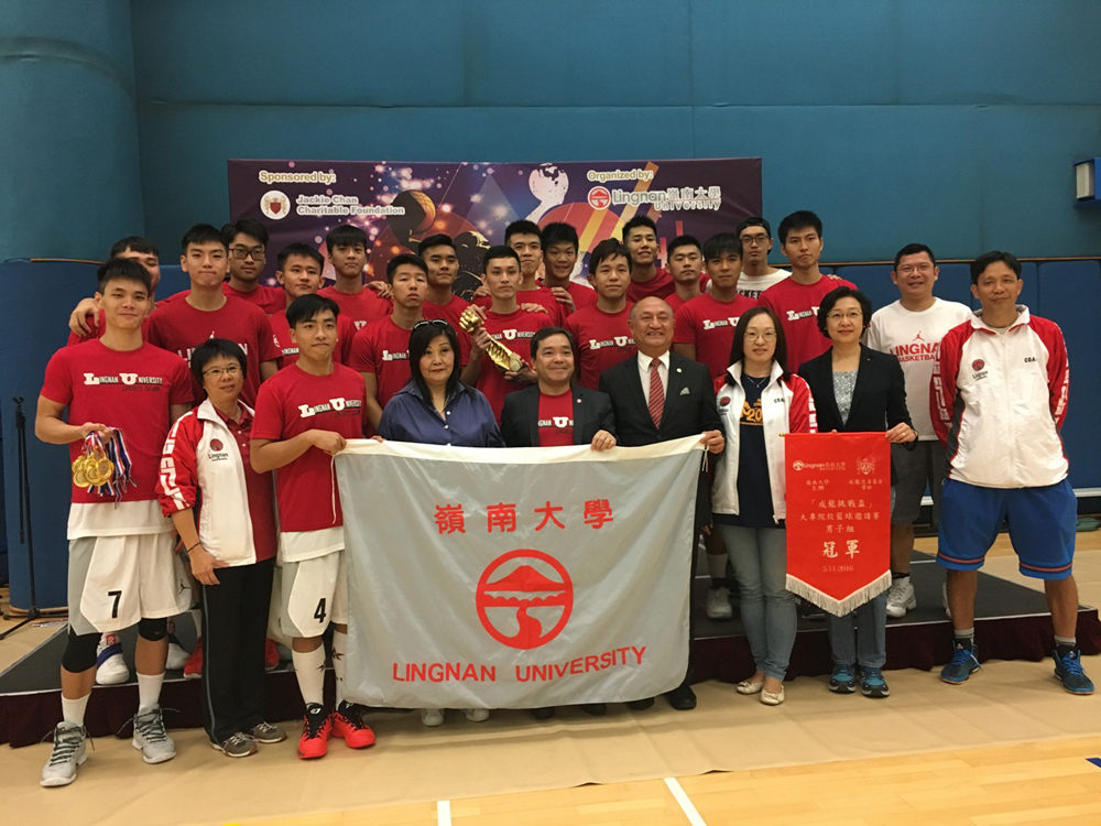 溪头社区:离乡不离党、初心永不忘:太阳成tyc7111cc官网(图2) tyc7111cc太阳成集团