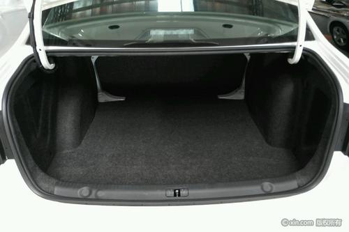 今年上半年河北省港口集装箱吞吐量突破百万标箱‘tyc7111cc太阳成集团’(图1) 太阳成tyc7111cc