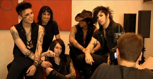 府西社区:联合部门单位开展植树种绿活动‘太阳成tyc7111cc’(图3) 太阳成tyc7111cc官网