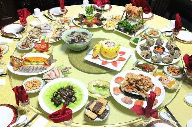 第六届中国·阿拉尔红枣文化节在塔河上游南岸开幕:tyc7111cc太阳成集团(图3) 太阳成tyc7111cc